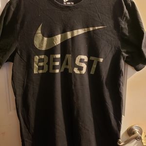 Nike Dri-fit tee large